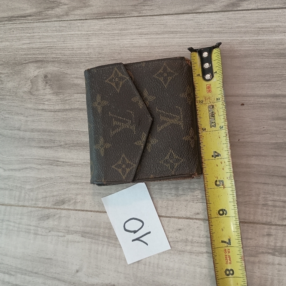 Authentic Louis Vuitton Bifold Wallet - Picture 12 of 13